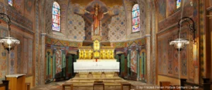kirche-jesus-statue-gott-altar-glaube-hoffnung